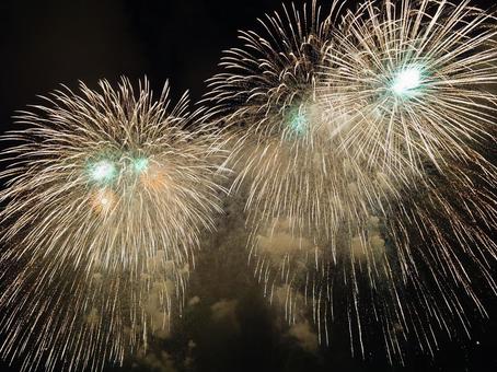 花火、8月、新潟 花火、8月、新潟の写真