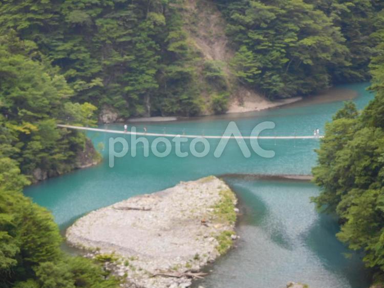 夢のつり橋、寸又峡 夢のつり橋,寸又峡,コバルトブルーの写真素材
