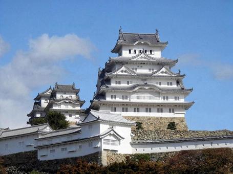 【風景写真】姫路城の風景 【風景写真】姫路城の風景 姫路城,天守閣,木造の写真素材