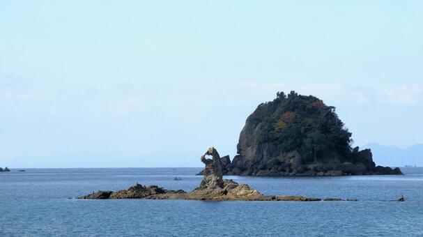 大田子海岸から見える怪獣（奇岩） 大田子海岸,海,西伊豆の写真素材
