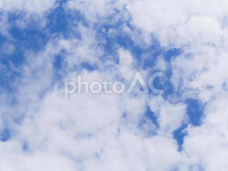青空と雲　背景素材　空と雲 空,青空背景,空写真の写真素材