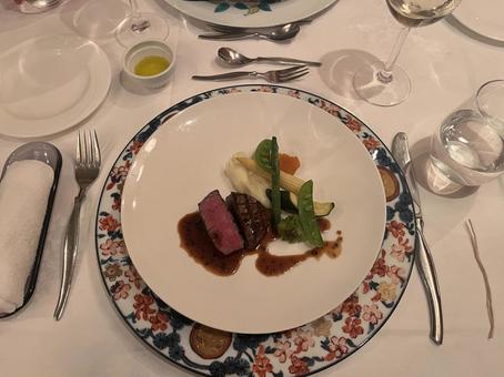 ステーキ レストラン,食事,ディナーの写真素材