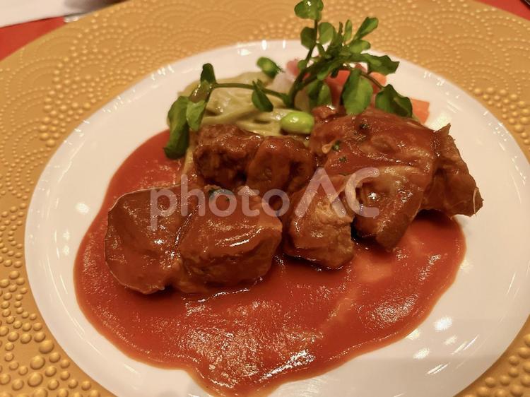 日本、東京新宿のフランス料理 肉料理,日本,東京の写真素材