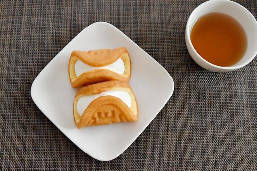 クリームワッフル クリームワッフル,ワッフル,ホイップクリームの写真素材