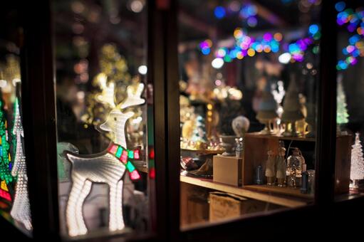 クリスマスショップの飾り付け クリスマスショップ,イルミネーション,飾り付けの写真素材
