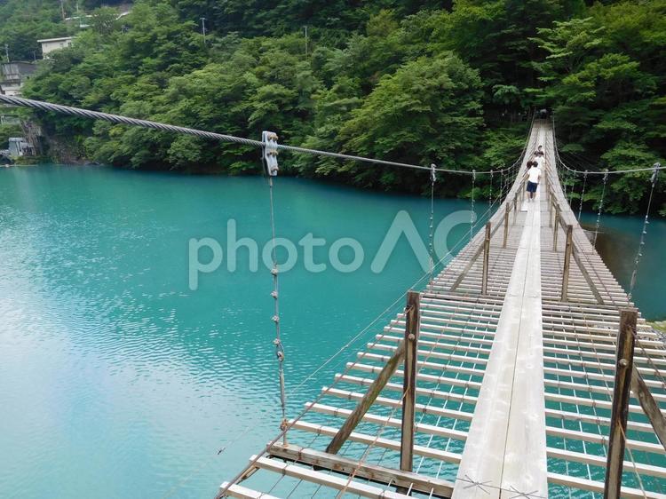 夢のつり橋、寸又峡 寸又峡,夢のつり橋,エメラルドグリーンの写真素材