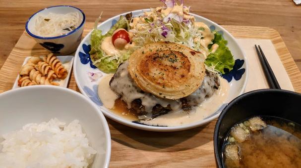 ハンバーグ定食 ハンバーグ定食 ハンバーグ,定食,セットの写真素材