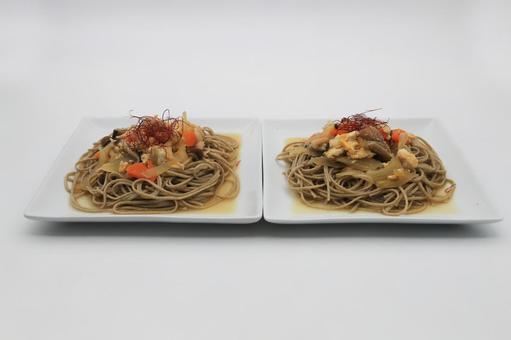 親子そばパスタ 親子そばパスタ そばパスタ,そば,蕎麦の写真素材