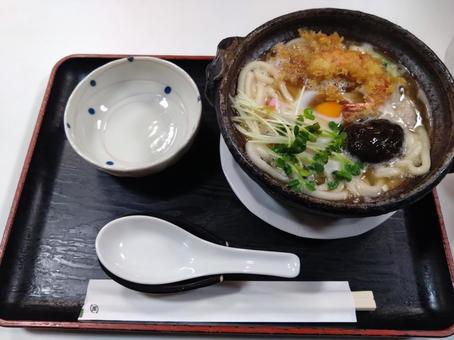 なべやきうどん なべやきうどん 鍋焼き,鍋やき,なべやきの写真素材