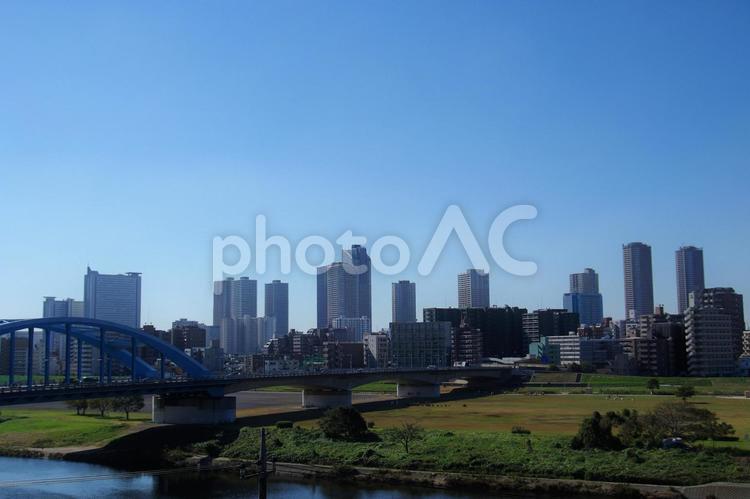 対岸から見た武蔵小杉 武蔵小杉,タワーマンション,タワマンの写真素材