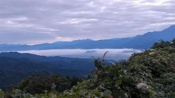 魚沼スカイライン・雲海 雲海,山,空の写真素材