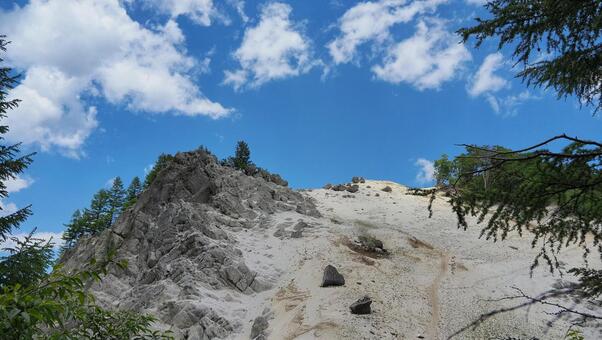 日向山の天空のビーチ 日向山,南アルプス,尾白川渓谷の写真素材