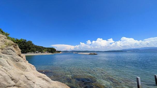 澄んだ海、青い空 澄んだ海、青い空の写真