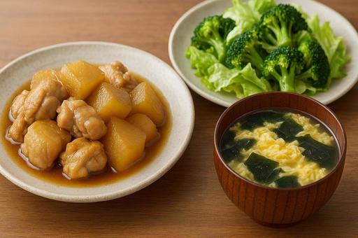 鶏肉と大根の煮物と卵スープ和食膳・健康食 鶏肉と大根の煮物と卵スープ和食膳・健康食の写真