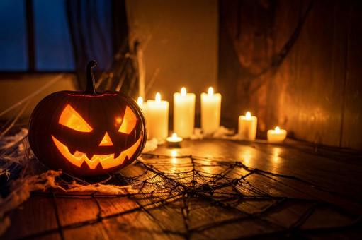 ハロウィンのかぼちゃと蝋燭02の写真