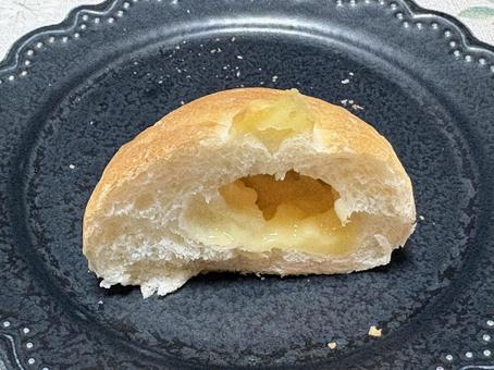 おうちごはん チーズパン断面 おうちごはん チーズパン断面の写真