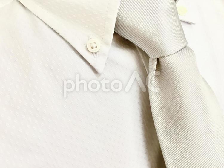 ワイシャツにネクタイの男性 サラリーマン,ワイシャツ,ネクタイの写真素材