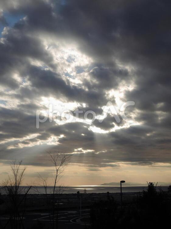 夕暮れ時の駿河湾 夕方,駿河湾,空の写真素材