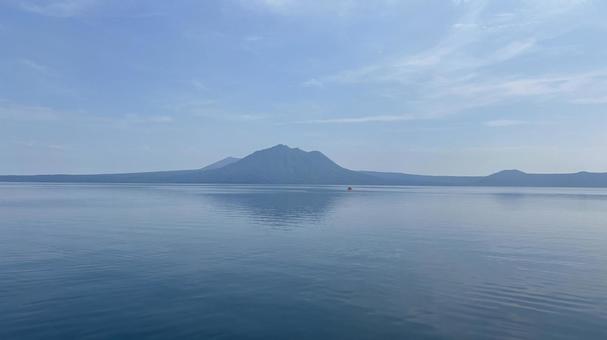 支笏湖ブルー 夏 3 支笏湖ブルー 夏 3 湖,支笏湖,支笏湖ブルーの写真素材