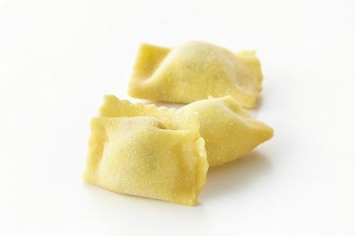 アニョロッティ パスタ アニョロッティ パスタの写真