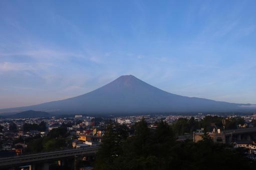 青空の富士山 青空の富士山の写真
