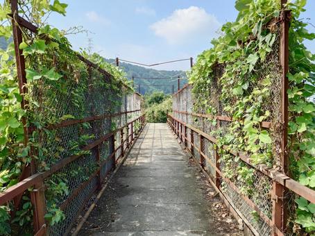 古道の陸橋 古道の陸橋の写真