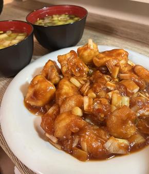 エビのチリソース ご飯,食事,食べ物の写真素材