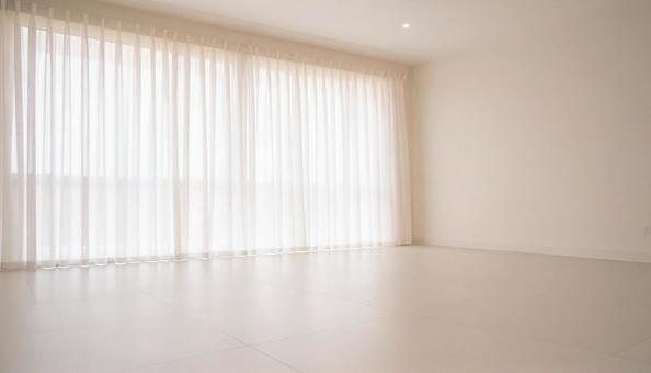 何もない部屋、大きな窓 何もない部屋、大きな窓の写真