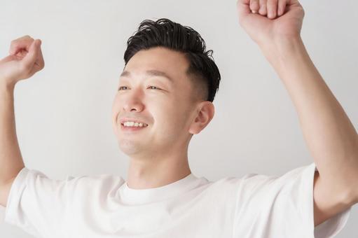 深呼吸をする男性 深呼吸をする男性 男性,ポートレート,ストレッチの写真素材