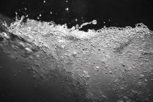 弾ける水 弾ける水の写真