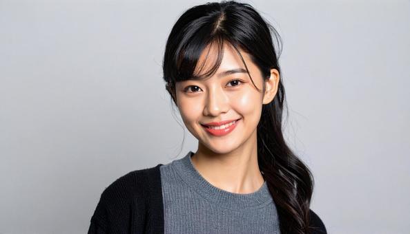 カットモデル笑顔の女性 カットモデル笑顔の女性の写真