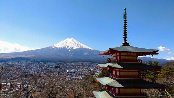 新倉山浅間公園 富士山,青空,絶景の写真素材