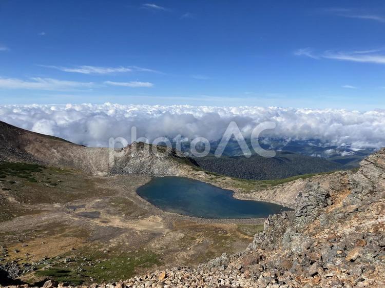 乗鞍岳へ登山18　権現池 乗鞍岳,登山,トレッキングの写真素材