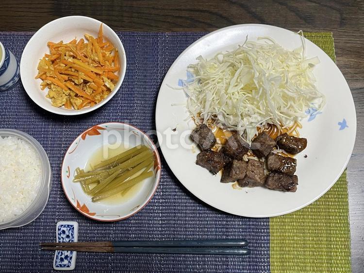 お食事 食事,食べ物,肉料理の写真素材