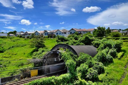 Photo, second inagi tunnel, musashino south line, cargo line, 