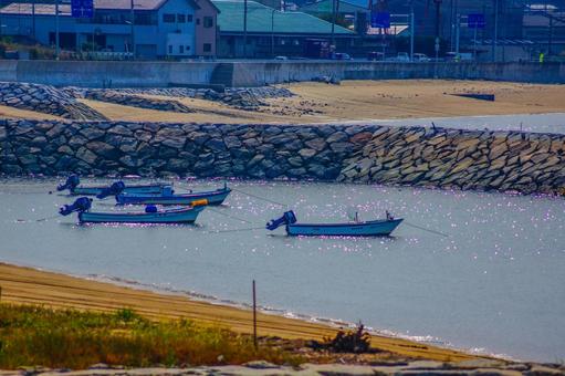 停泊する漁船 漁船,船舶,船の写真素材