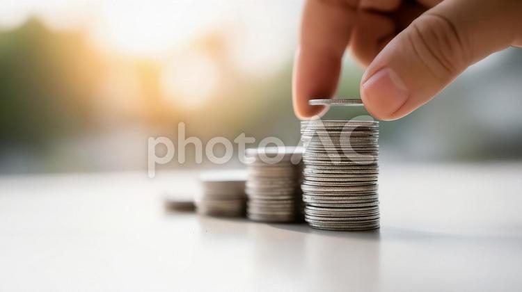 コインの積み立てによる資産運用イメージ5 コイン,積立,積み立ての写真素材