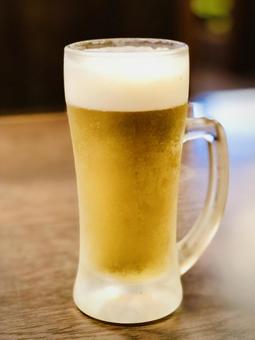 キンキンに冷えた生ビールシリーズ11 キンキンに冷えた生ビールシリーズ11 ビール,生ビール,アルコールの写真素材