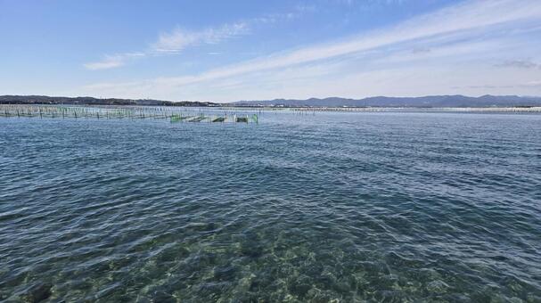 浜名湖と空 波,浜名湖,青空の写真素材