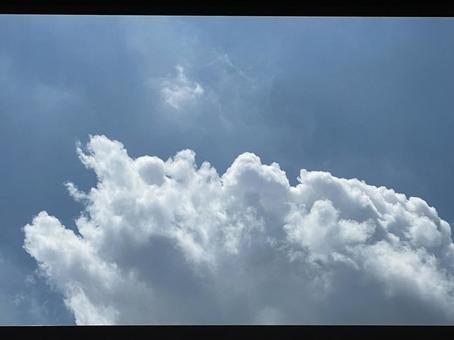 Clouds in the sky, JPG