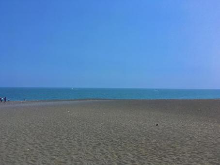 三保の松原の砂浜の写真