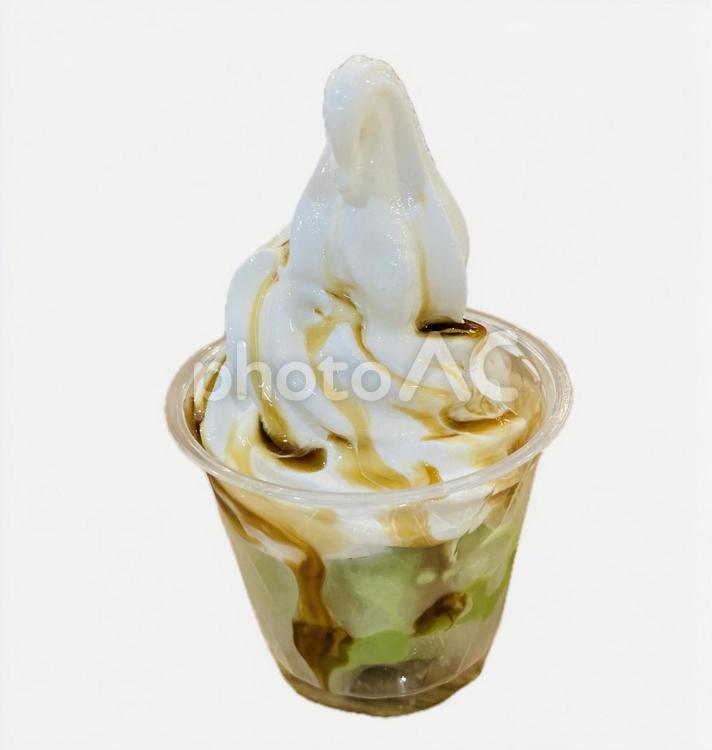 抹茶アイスとソフトクリームパフェ デザート,ソフトクリーム,抹茶の写真素材