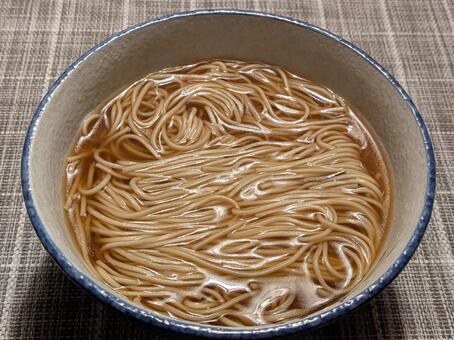 大雪前の水曜日の朝に食べた素ラーメン ラーメン,干しラーメン,麺類の写真素材