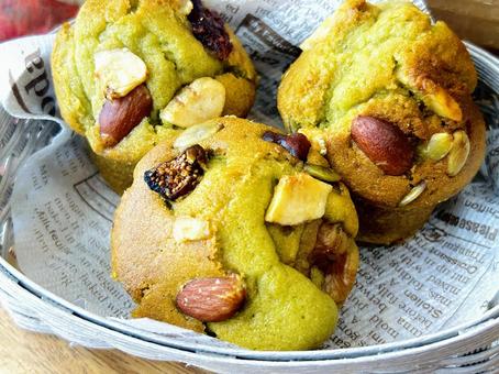 ドライフルーツのマフィン ドライフルーツ,マフィン,カフェの写真素材