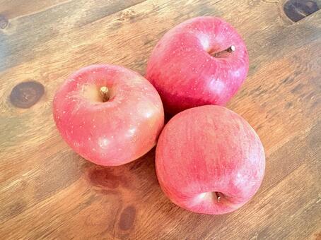 林檎たち 06 りんご,果物,秋の味覚の写真素材