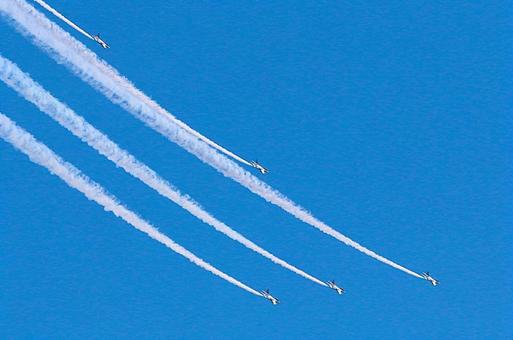 ブルーインパルス　関西の写真