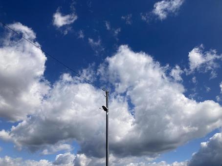 青空と白い雲の写真