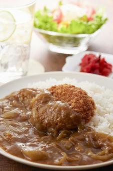 コロッケカレー コロッケカレー コロッケカレー,カレー,出来立ての写真素材