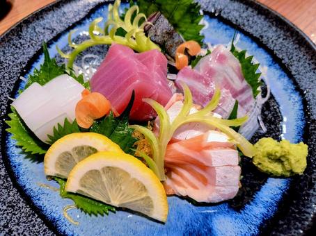 刺身の盛り合わせ 刺身,造り,盛り合わせの写真素材