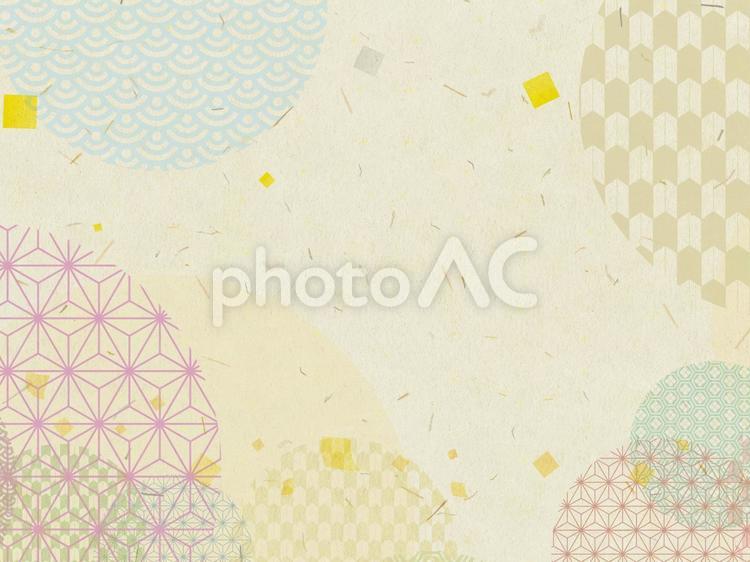 ベージュの和紙に伝統の和柄模様 和紙,和柄,ベージュの写真素材